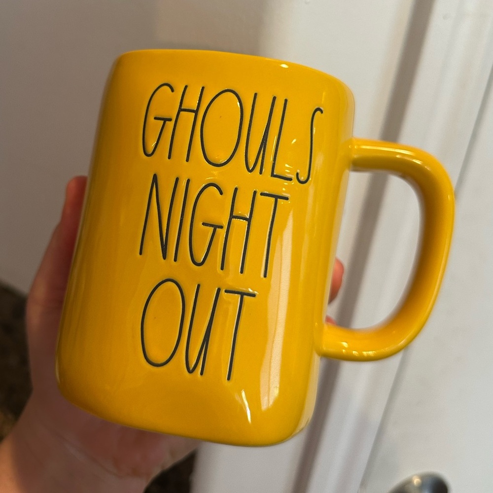 Rae Dunn mug - Picture 6 of 6